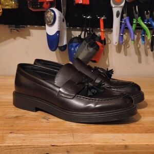 Zara Classic Brown Tassel Loafers